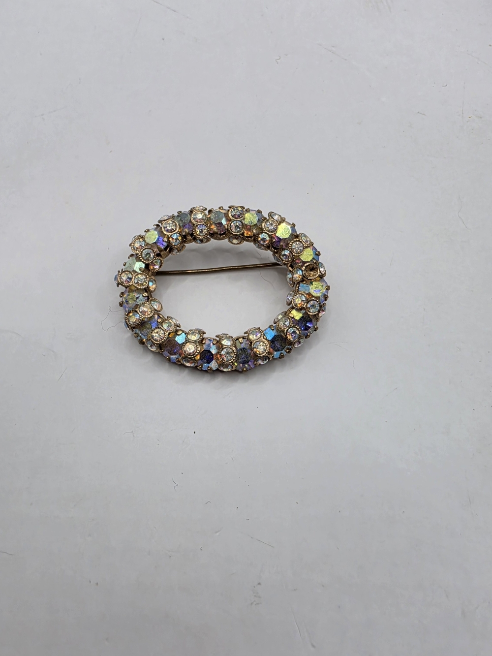 Vintage Mid-Century Aurora Borealis Rhinestone Oval Donut Brooch